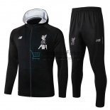 Liverpool Chaqueta Capucha Black + Pantalon 2019/2020